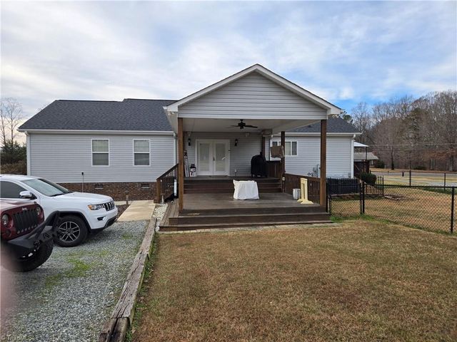 2584 Rowe Road, Lexington, NC 27295