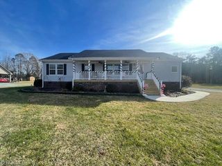 2584 Rowe Road, Lexington, NC 27295