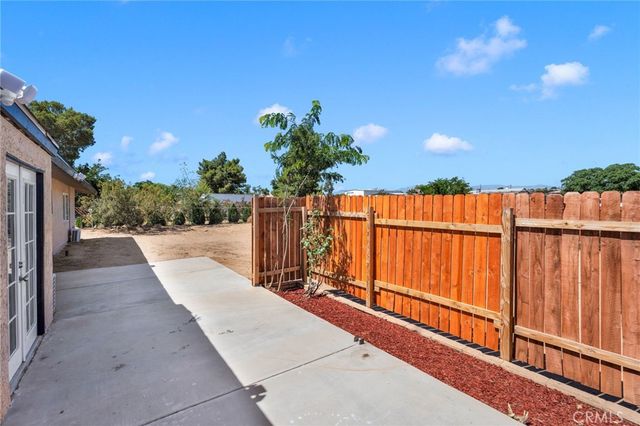 11984 Cottonwood, Hesperia, CA 92345
