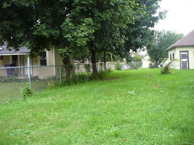 633 N Chatham Street, Janesville, WI 53548