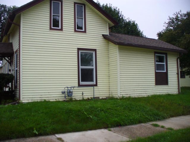 633 N Chatham Street, Janesville, WI 53548