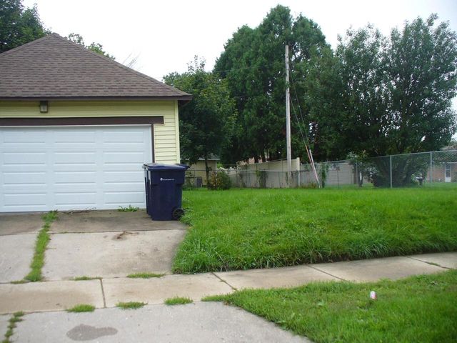 633 N Chatham Street, Janesville, WI 53548