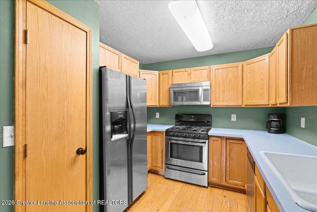 1641 Mt Vernon Avenue, East Lansing, MI 48823