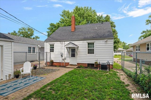 1713 HOLMES Avenue, Springfield, IL 62704