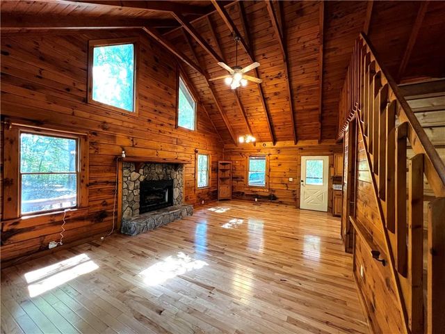 187 Tiffany Lane, Mineral Bluff, GA 30559