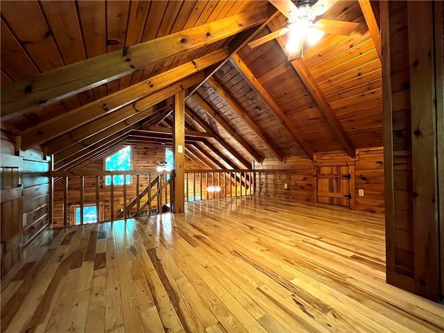 187 Tiffany Lane, Mineral Bluff, GA 30559