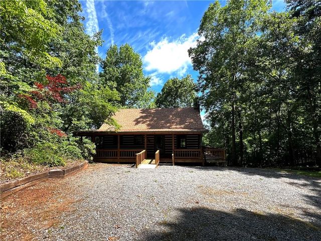 187 Tiffany Lane, Mineral Bluff, GA 30559