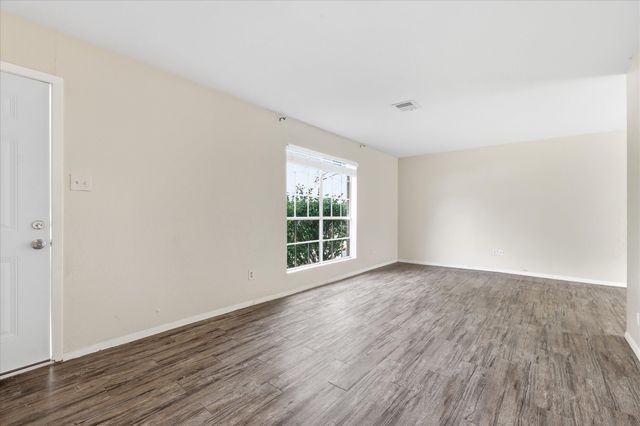 809 Panay Way Drive, Fort Worth, TX 76108