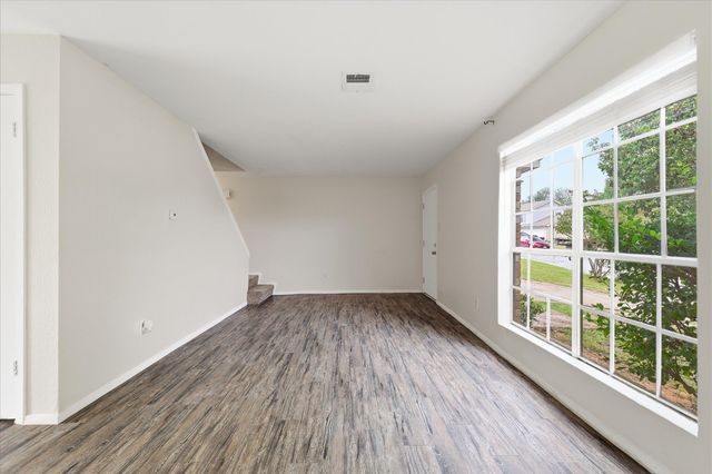 809 Panay Way Drive, Fort Worth, TX 76108
