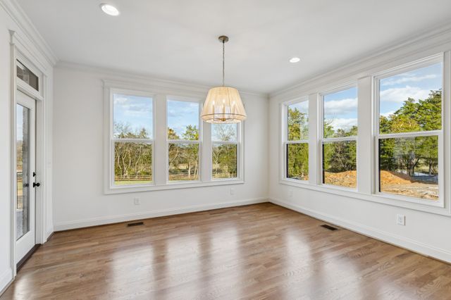 109 Earline Dr, Hendersonville, TN 37075