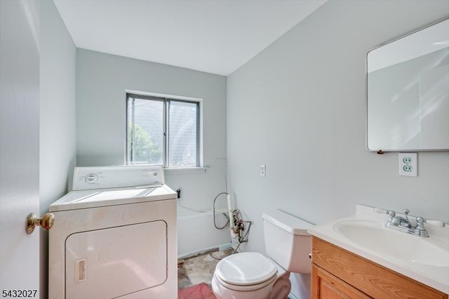 26 Farrell Ave, Woodbridge Twp., NJ 07067