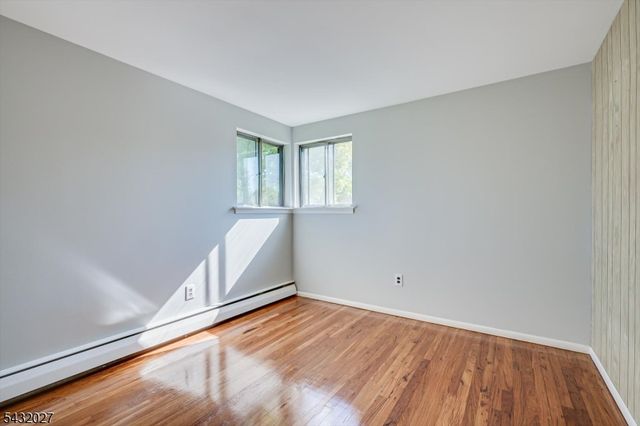 26 Farrell Ave, Woodbridge Twp., NJ 07067