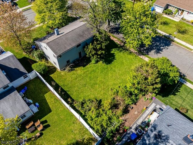 26 Farrell Ave, Woodbridge Twp., NJ 07067