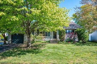 26 Farrell Ave, Woodbridge Twp., NJ 07067