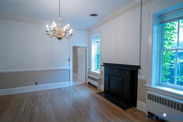 1403 Grove Ave, Richmond, VA 23220