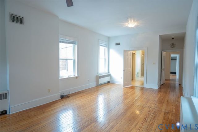 1403 Grove Ave, Richmond, VA 23220
