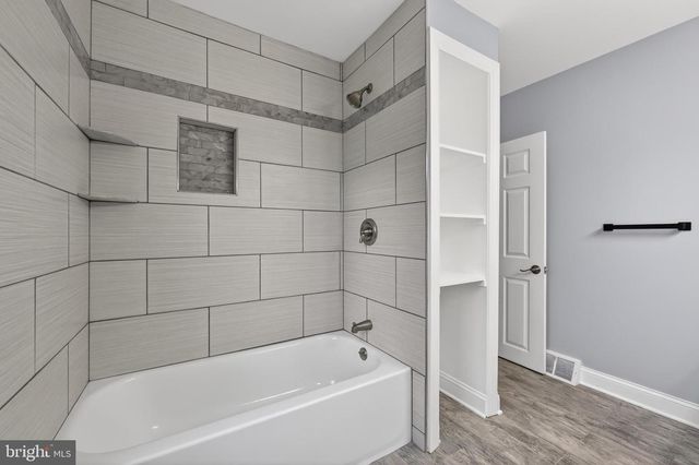 312 W MONROE AVE, Magnolia, NJ 08049