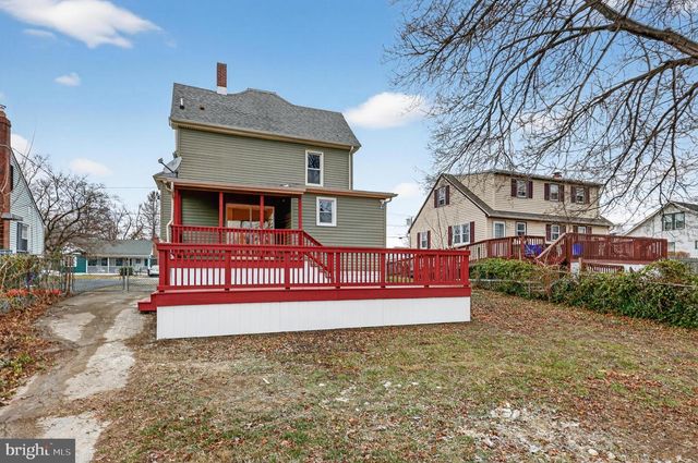312 W MONROE AVE, Magnolia, NJ 08049