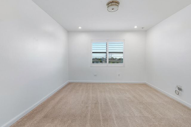 14131 SW Thorens Drive, Port St Lucie, FL 34987