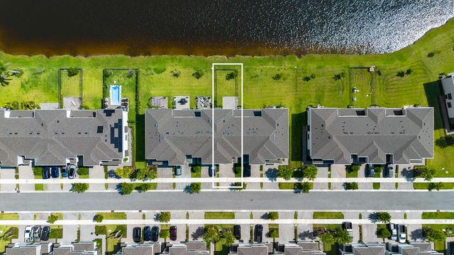 14131 SW Thorens Drive, Port St Lucie, FL 34987