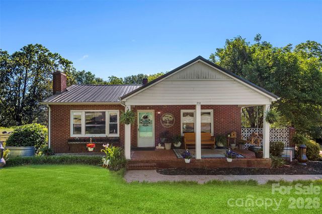 210 Stockton Street, Shelby, NC 28150