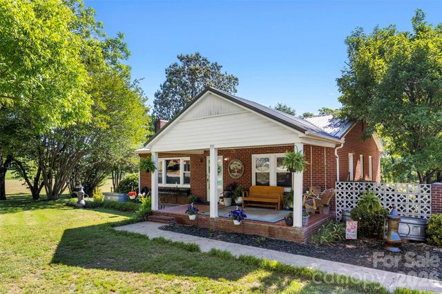 210 Stockton Street, Shelby, NC 28150