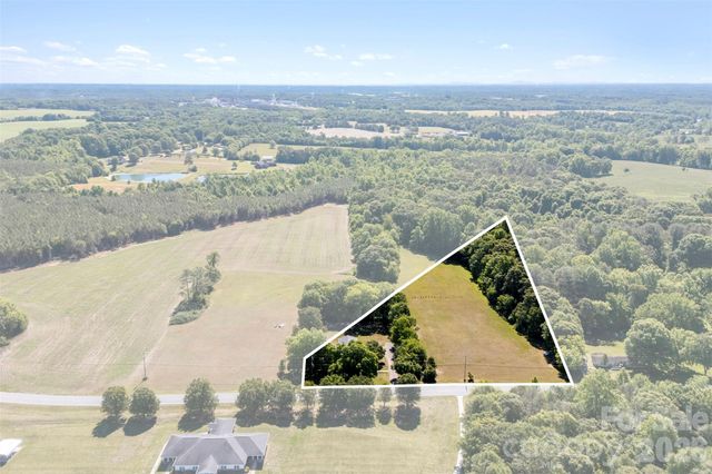 210 Stockton Street, Shelby, NC 28150