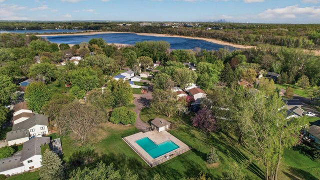 11501 Red Fox Drive, Maple Grove, MN 55369