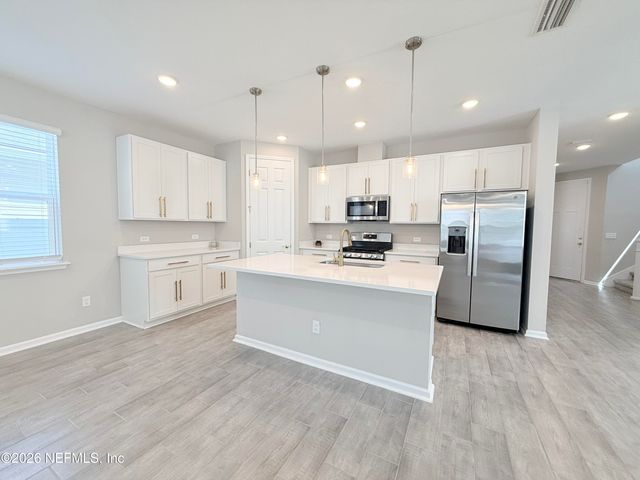 878 CEDAR SLOUGH Drive, Jacksonville, FL 32220