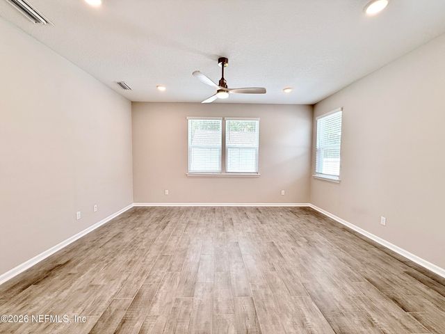 878 CEDAR SLOUGH Drive, Jacksonville, FL 32220