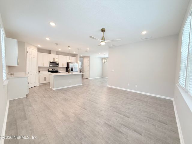 878 CEDAR SLOUGH Drive, Jacksonville, FL 32220