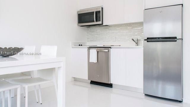 801 15th St 208, Miami Beach, FL 33139