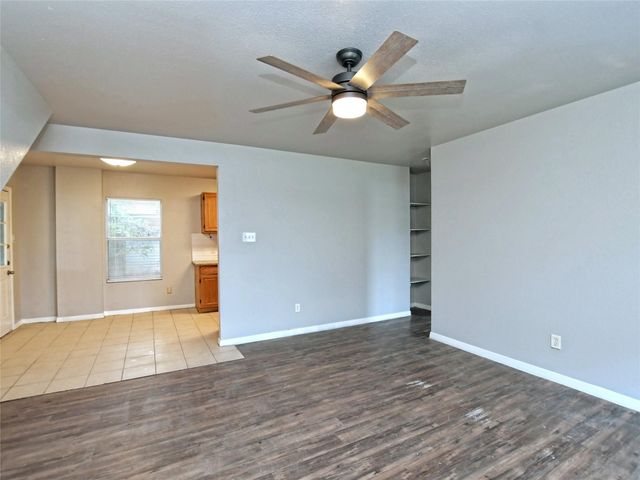 6121 Ponca ST B, Austin, TX 78741