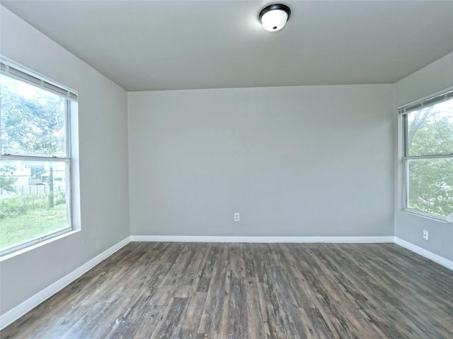 6121 Ponca ST B, Austin, TX 78741