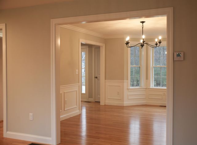 17 Blaisdell Court, Raymond, NH 03077