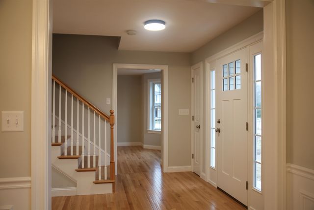 17 Blaisdell Court, Raymond, NH 03077