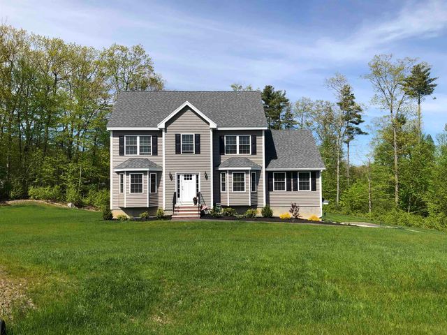 17 Blaisdell Court, Raymond, NH 03077