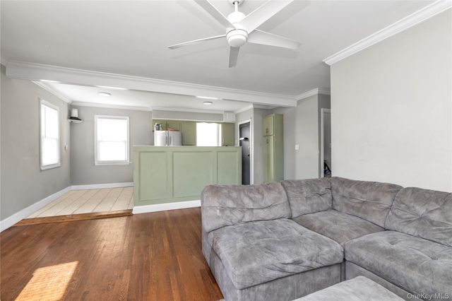 1125 Esther Street, Franklin Square, NY 11010