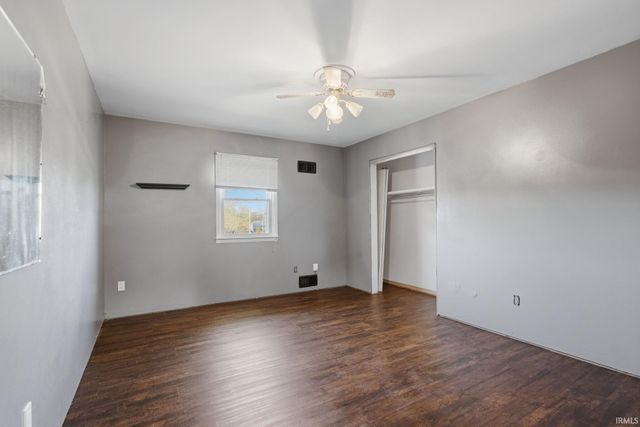 6900 Old State Road, Evansville, IN 47711