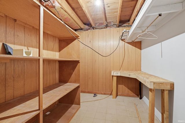 6900 Old State Road, Evansville, IN 47711