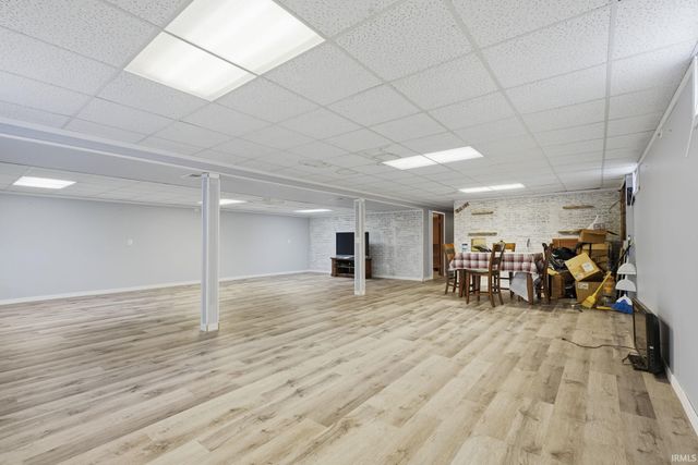 6900 Old State Road, Evansville, IN 47711