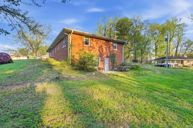 6900 Old State Road, Evansville, IN 47711