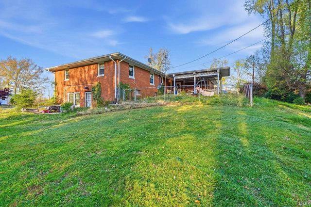 6900 Old State Road, Evansville, IN 47711