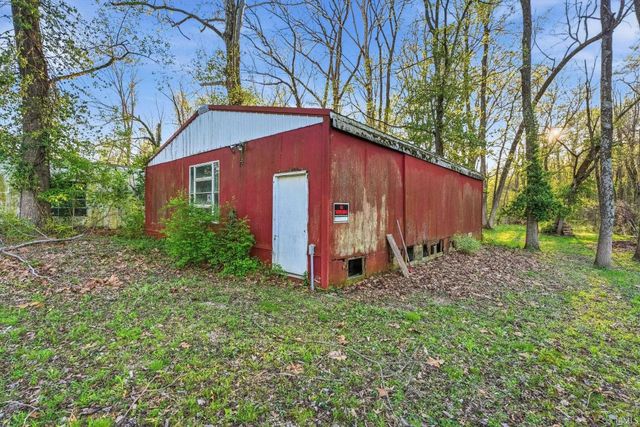 6900 Old State Road, Evansville, IN 47711