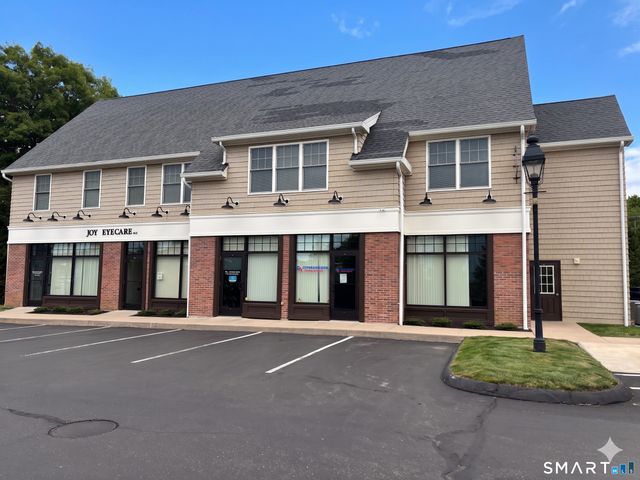 67 West Main Street 421, Clinton, CT 06413