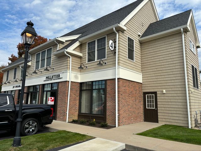 67 West Main Street 421, Clinton, CT 06413