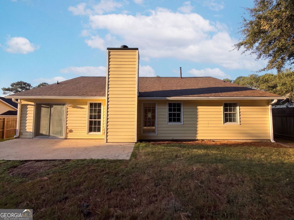 2119 Crystal Lake Drive, Lawrenceville, GA 30044 — photo 5