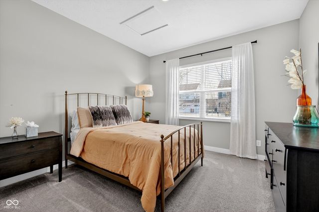 20184 Fenside Crossing, Westfield, IN 46074