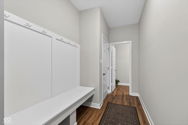 20184 Fenside Crossing, Westfield, IN 46074