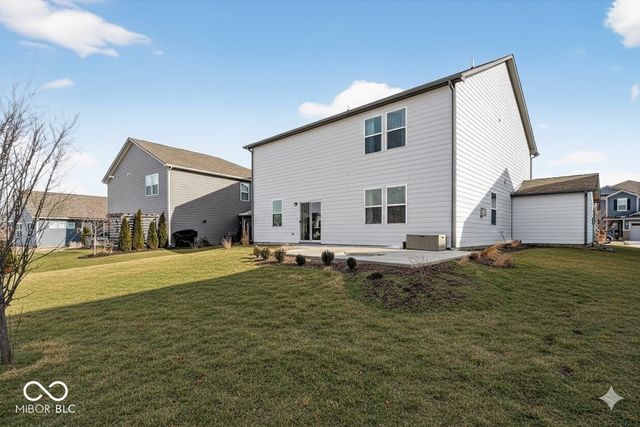 20184 Fenside Crossing, Westfield, IN 46074